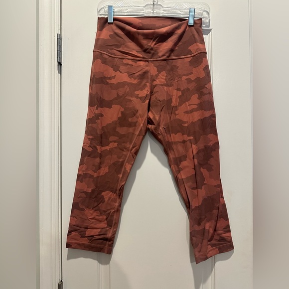 Lululemon Align Crop *21" Heritage 365 Camo Brier Rose Multi size 10 - Picture 4 of 11